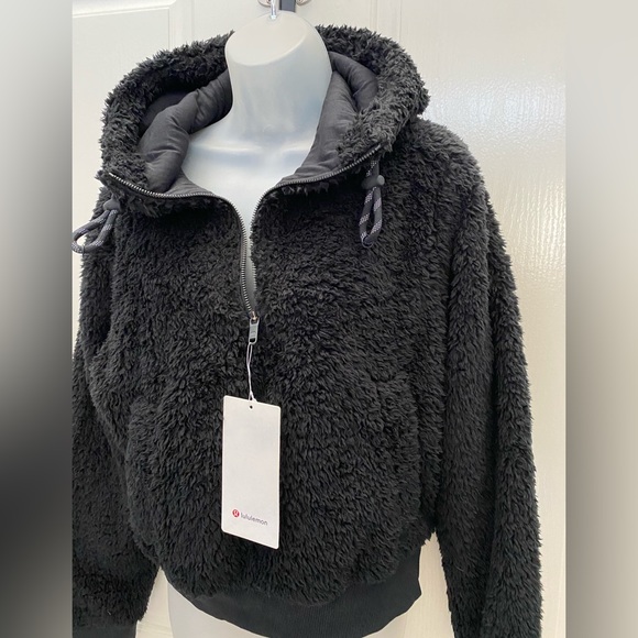 NEW wTag-LULULEMON Black Oh So Sherpa Half Zip 6 - Picture 2 of 3